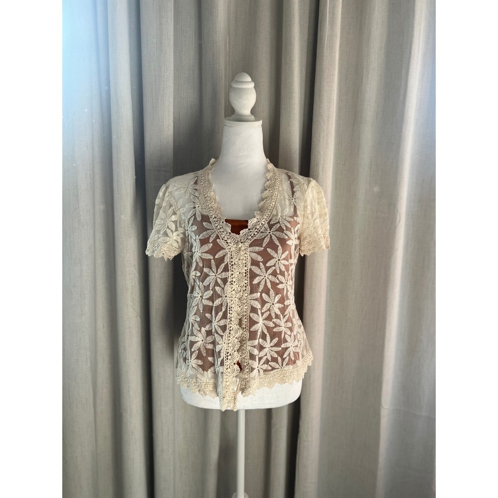 Cato  Lace Cardigan woman's Small Shrug Floral Cover-Up‎ Button Front Bohemian